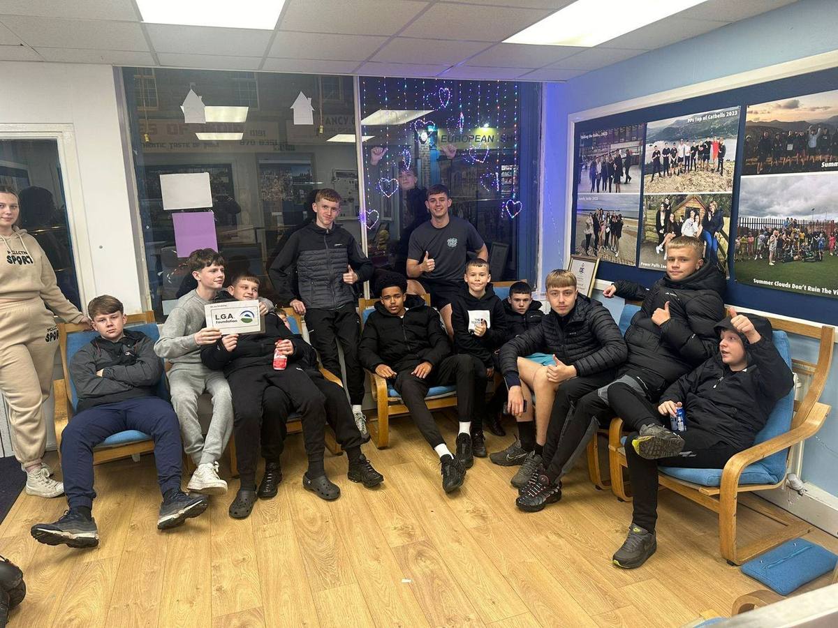 Young people from the Patchwork Project on a Duke of Edinburgh expedition